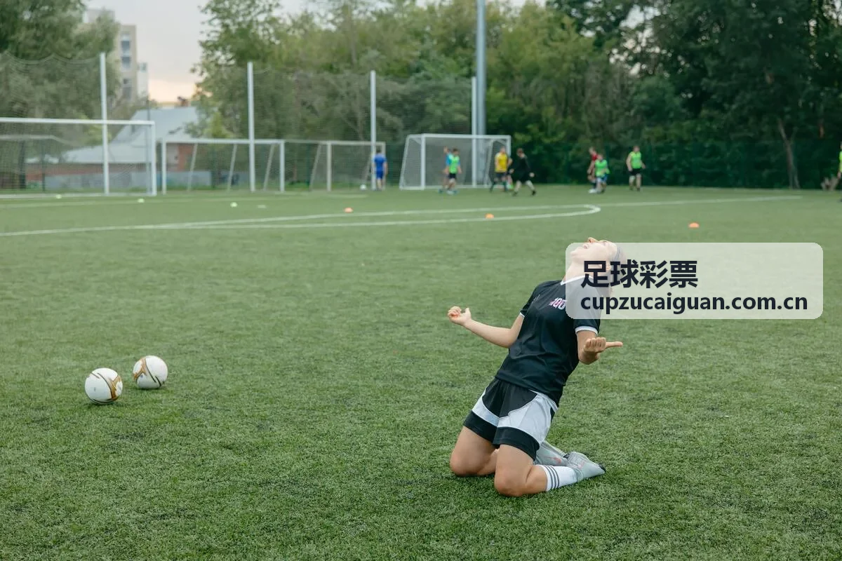 足球彩票新闻 - 2026赛季英超争冠形势分析